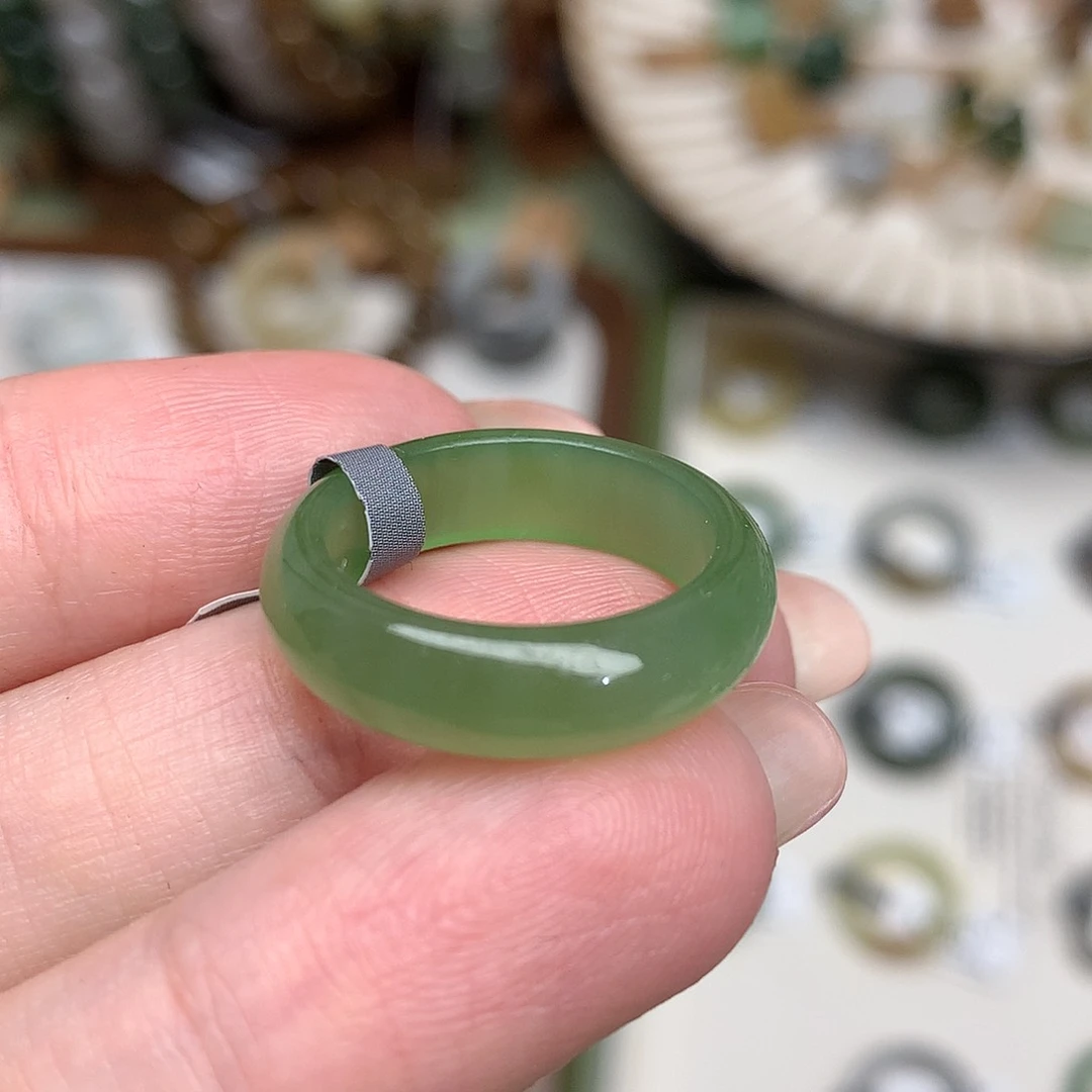 和田玉戒指未镶嵌