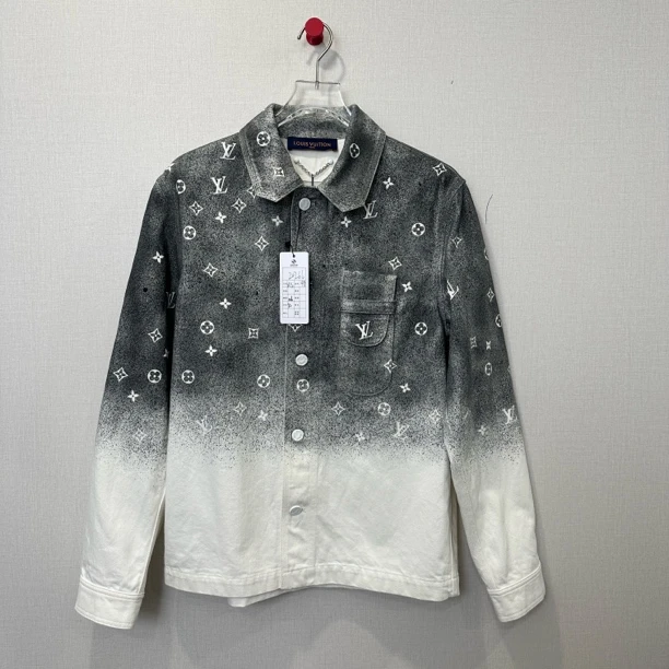 99新 LouisVuitton/路易威登 灰色星空衬衫外套/尺码XS/编号20266