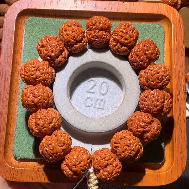 手串金刚菩提24+朱雀梅花