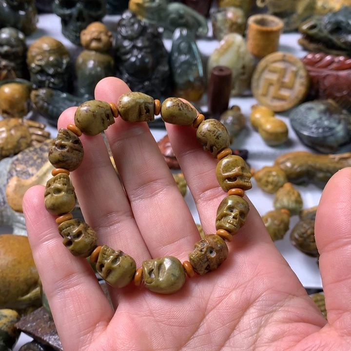 未镶嵌岫岩河磨玉（透闪石质玉）笔搁