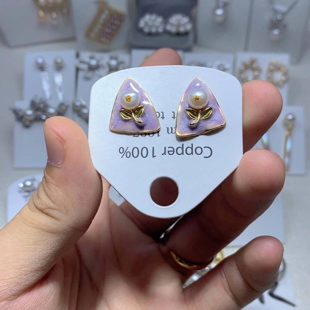 未镶嵌淡水珍珠耳饰