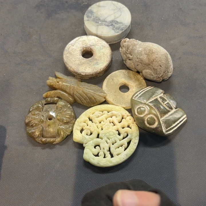 钟***伟瓷片拾六家的瓷器瓷器