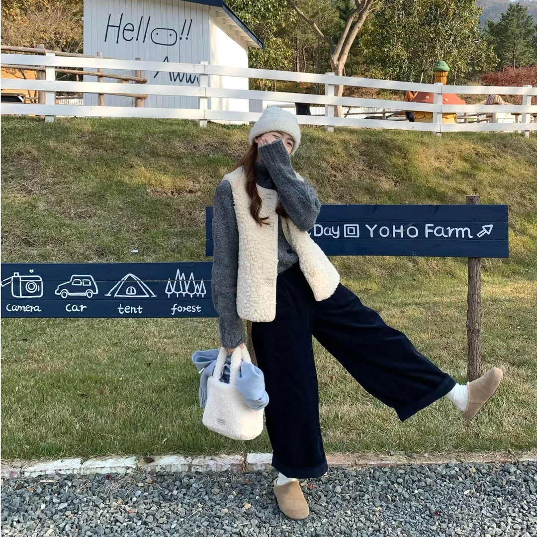 2025秋冬新款韩系宽松休闲百搭马甲外套针织上衣休闲裤子女三件套