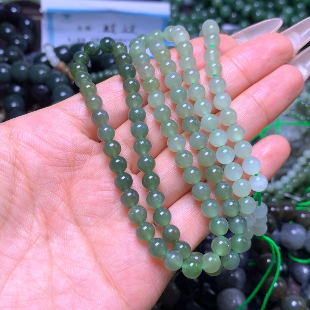 和田玉未镶嵌颈饰卡6