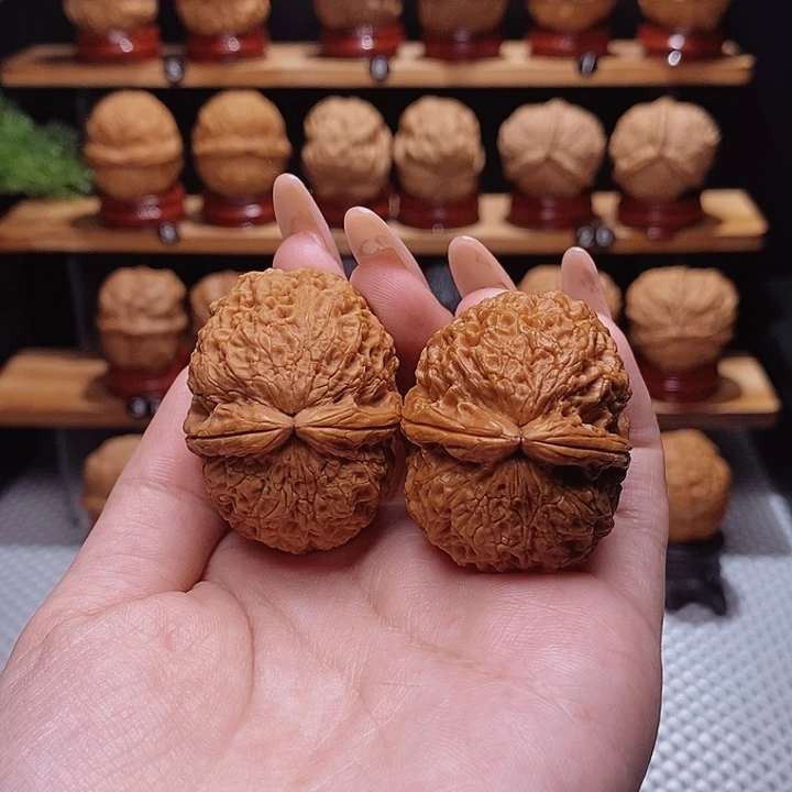 文玩核桃把件傲雪26