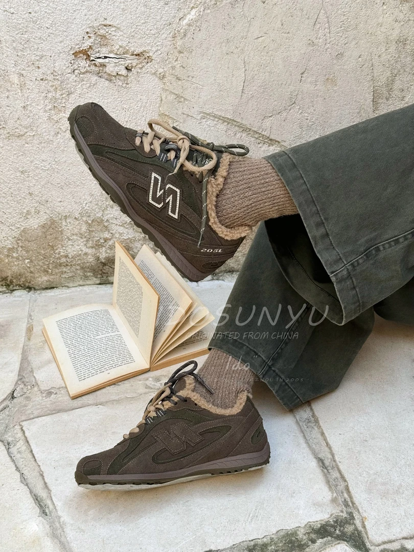 冬季新款绒里圆头休闲风磨砂皮时尚休闲运动鞋508-11