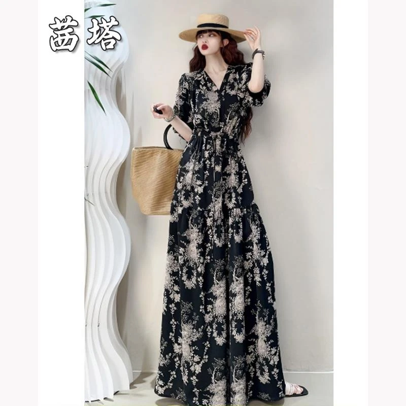 法式复古气质v领连衣裙女宽松大码微胖mm显瘦抽绳碎花收腰长裙子