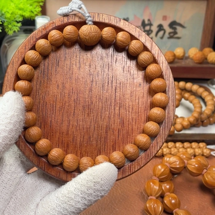 無***畏猴头核桃手串凤羽