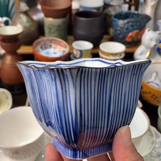 中古物品默认微瑕，谨慎参拍，满18包邮！