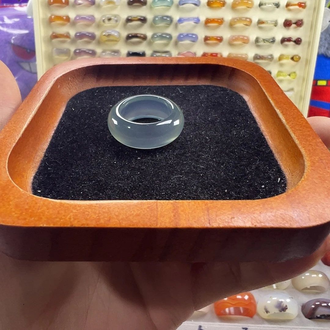 就***吧玛瑙/玉髓未镶嵌戒指B2不退换17.5港16