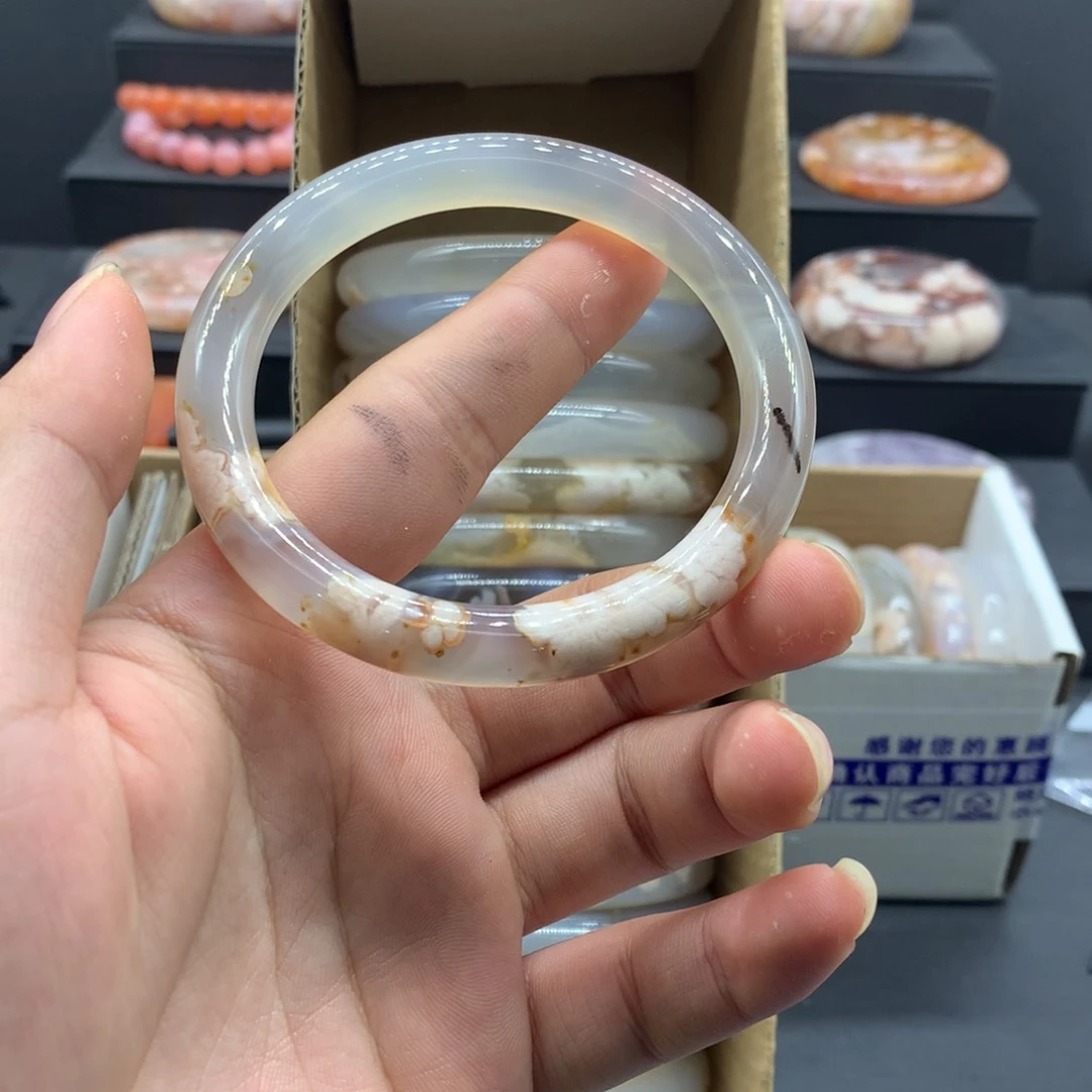 【闪购商品】玛瑙/玉髓手镯未镶嵌假**…