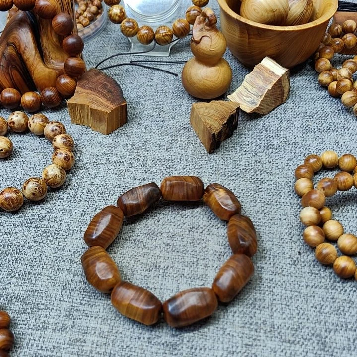 婴***易黑油陈华料太行崖柏