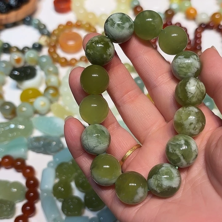 蛇纹石玉未镶嵌手串