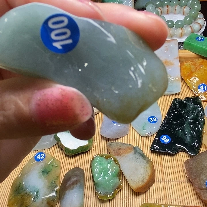 定制翡翠未镶嵌天然缅甸翡翠定制
