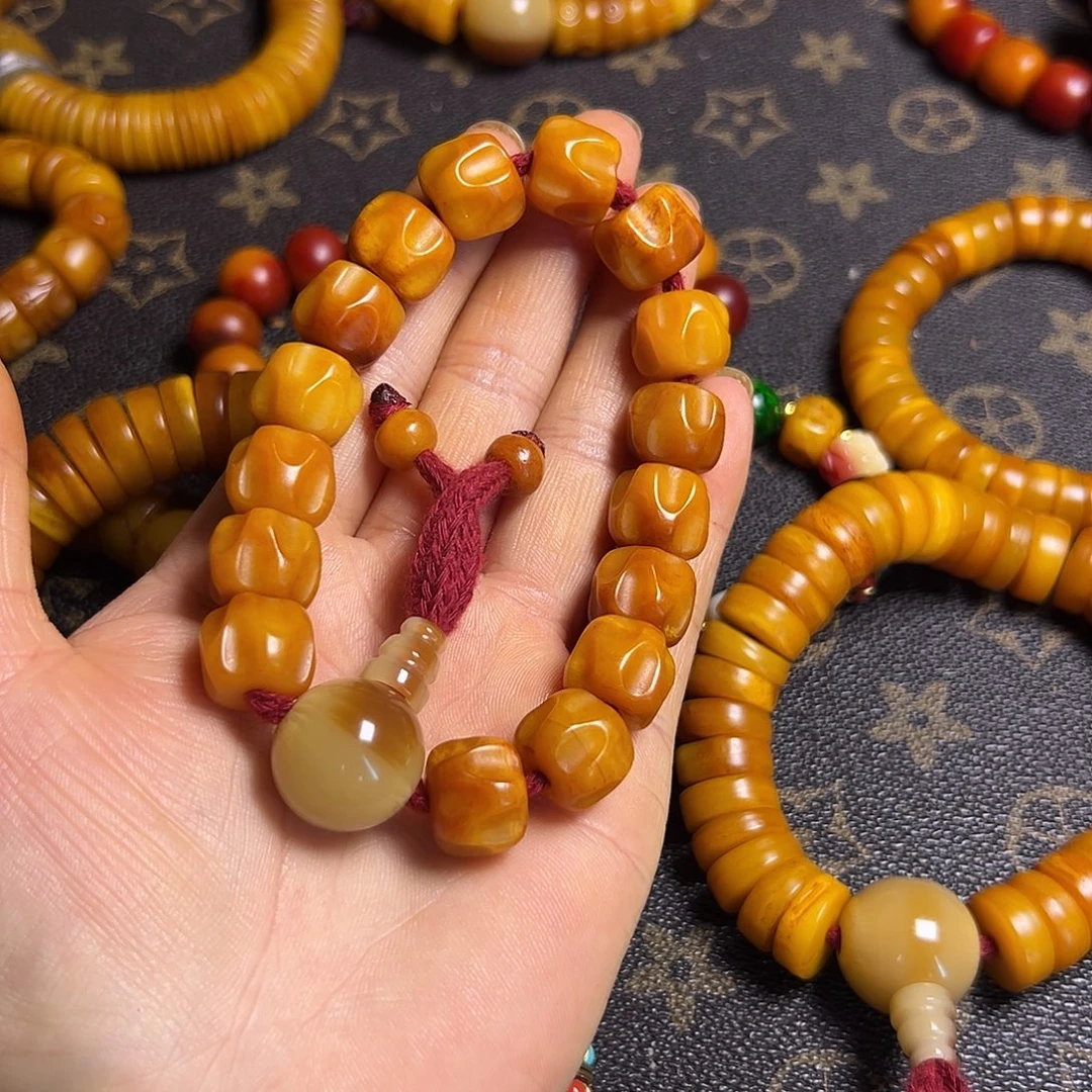 香榧木藏区手串牛骨