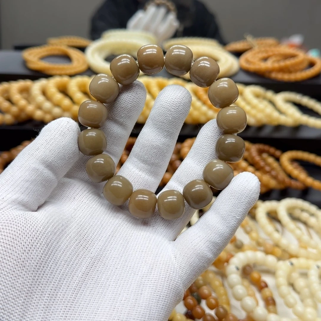 菩提根/象牙果手串14×15 2年 鬼工