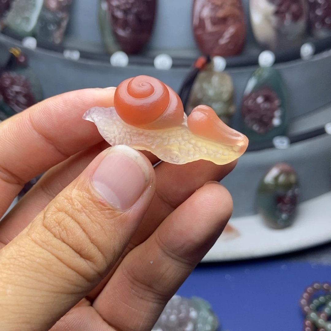 小***安玛瑙/玉髓未镶嵌颈饰