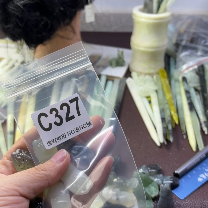 蛇纹石玉发饰合金A****心