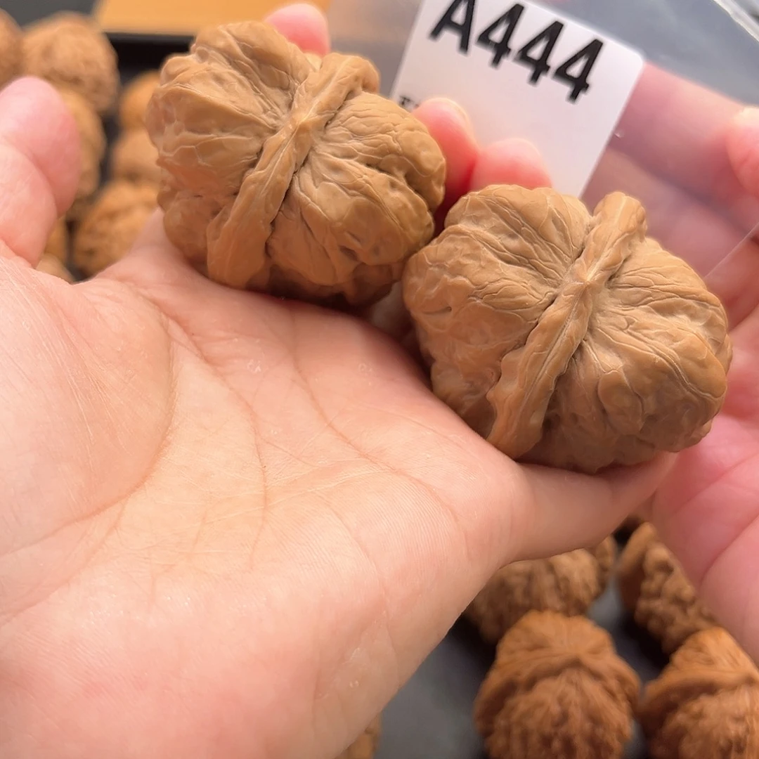 路***力文玩核桃把件蛙蛙精品44肚49