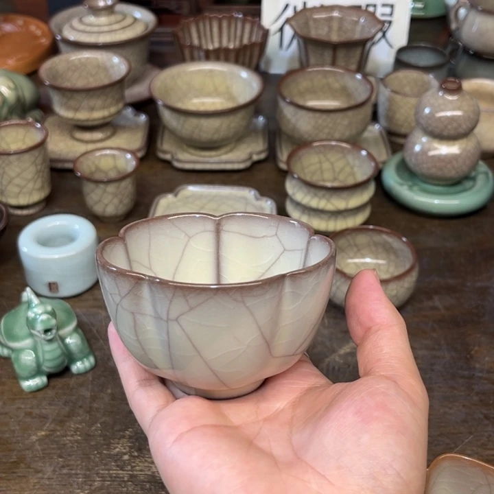 青瓷微瑕浮力特价