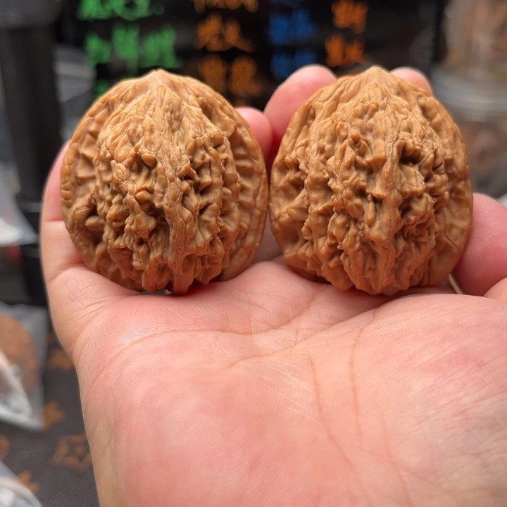 把件文玩核桃麦虎