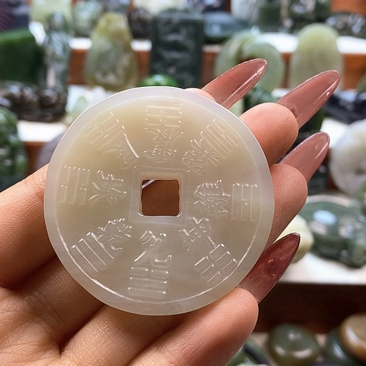 和田玉颈饰未镶嵌彼**此