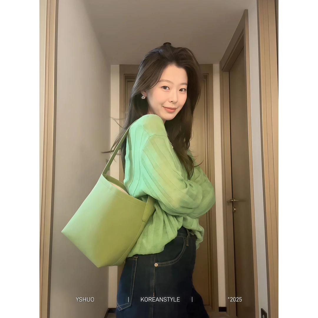 【色彩典范】时尚纯色基础简约百搭圆领套头气质毛衣 25025