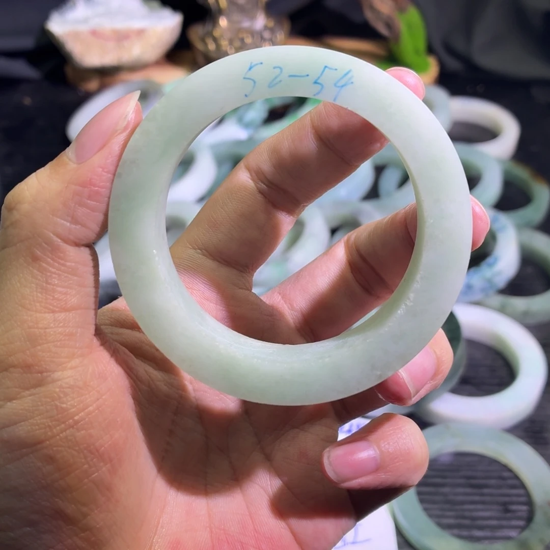 定制翡翠未镶嵌天然翡翠A货毛胚手镯定制