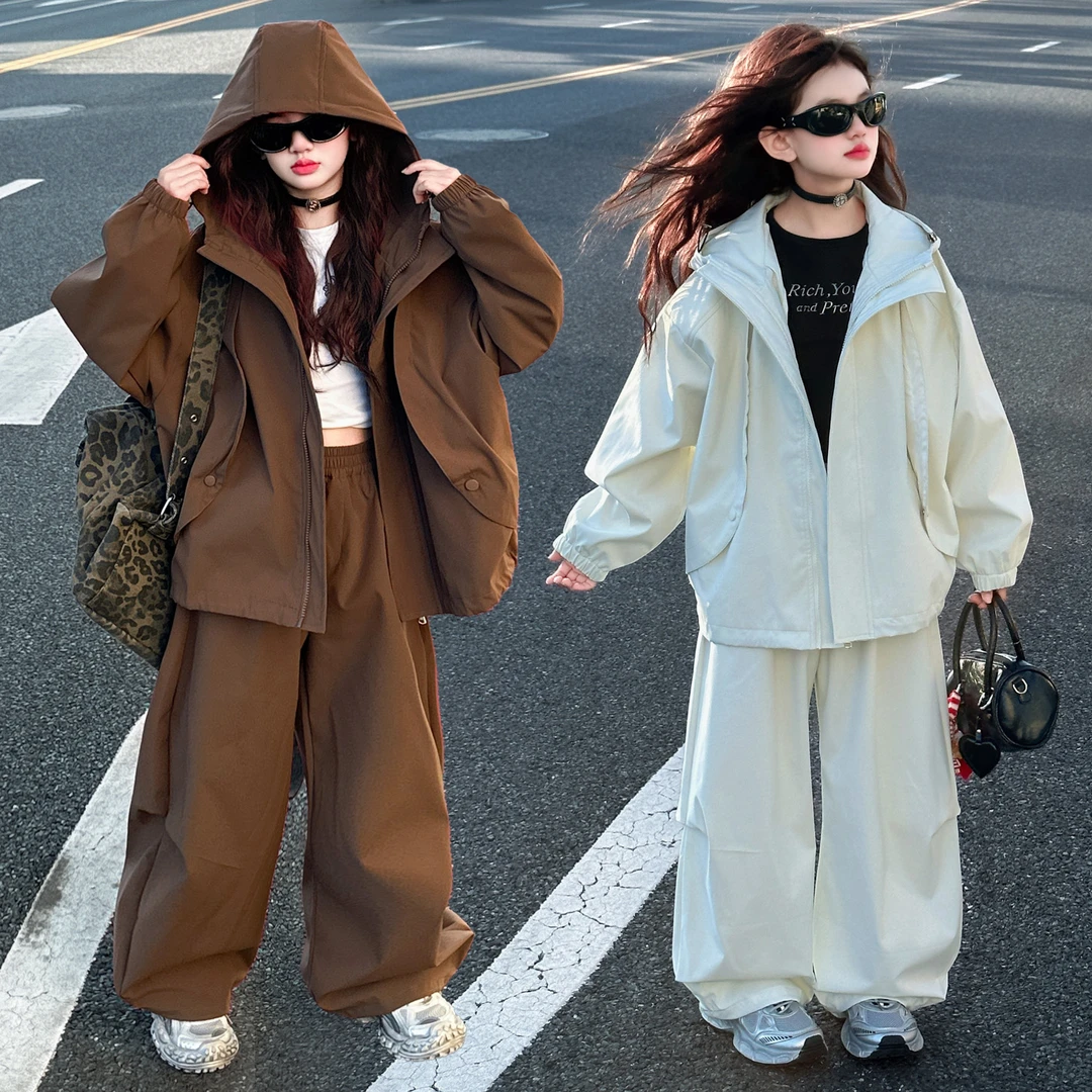 女童秋季套装2025新款又酷又飒女生韩版连帽工装外套休闲裤两件套