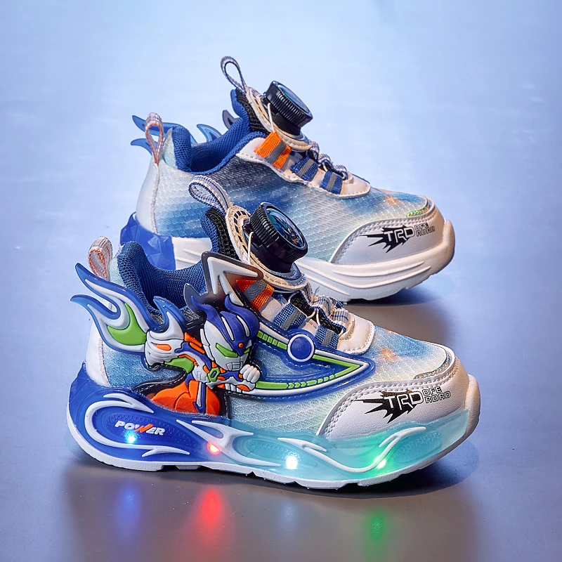 儿童新款奥特曼卡通带灯运动鞋春秋男童透气软底防滑中大童发光鞋