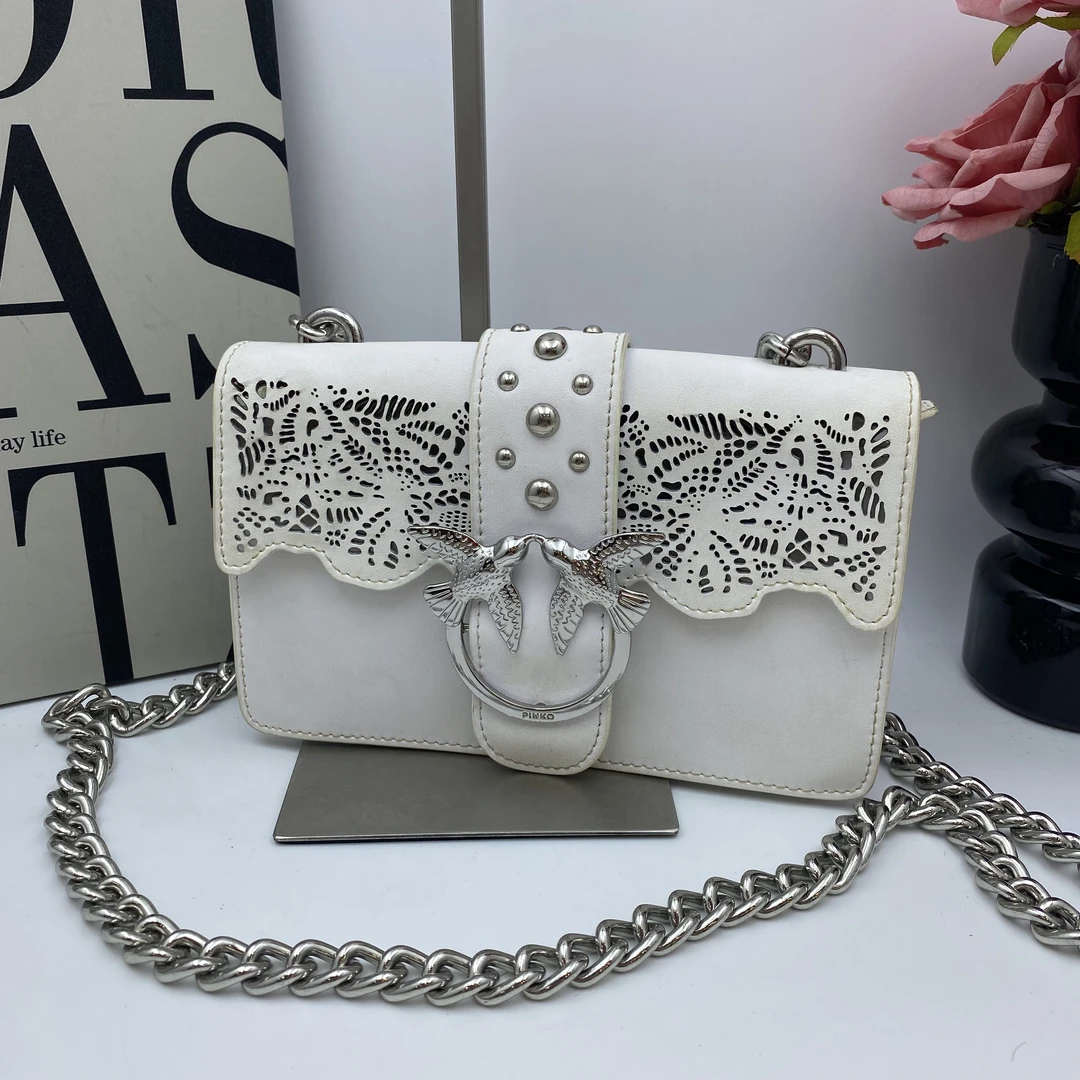 95新 PINKO 17716斜挎包