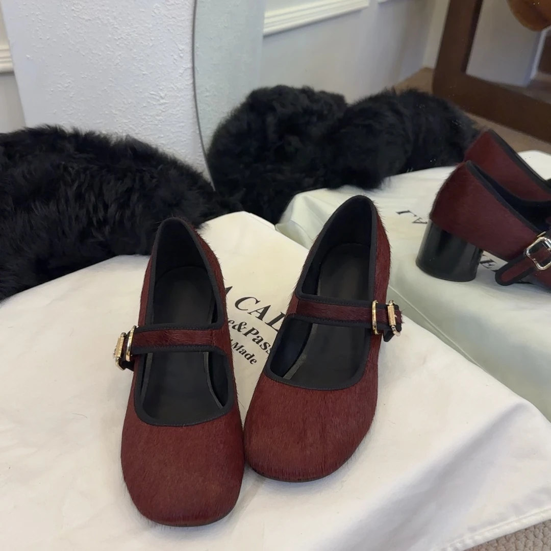 【六呈六】马毛/5CM/圆头粗跟一字带气质玛丽珍浅口时装高跟单鞋女