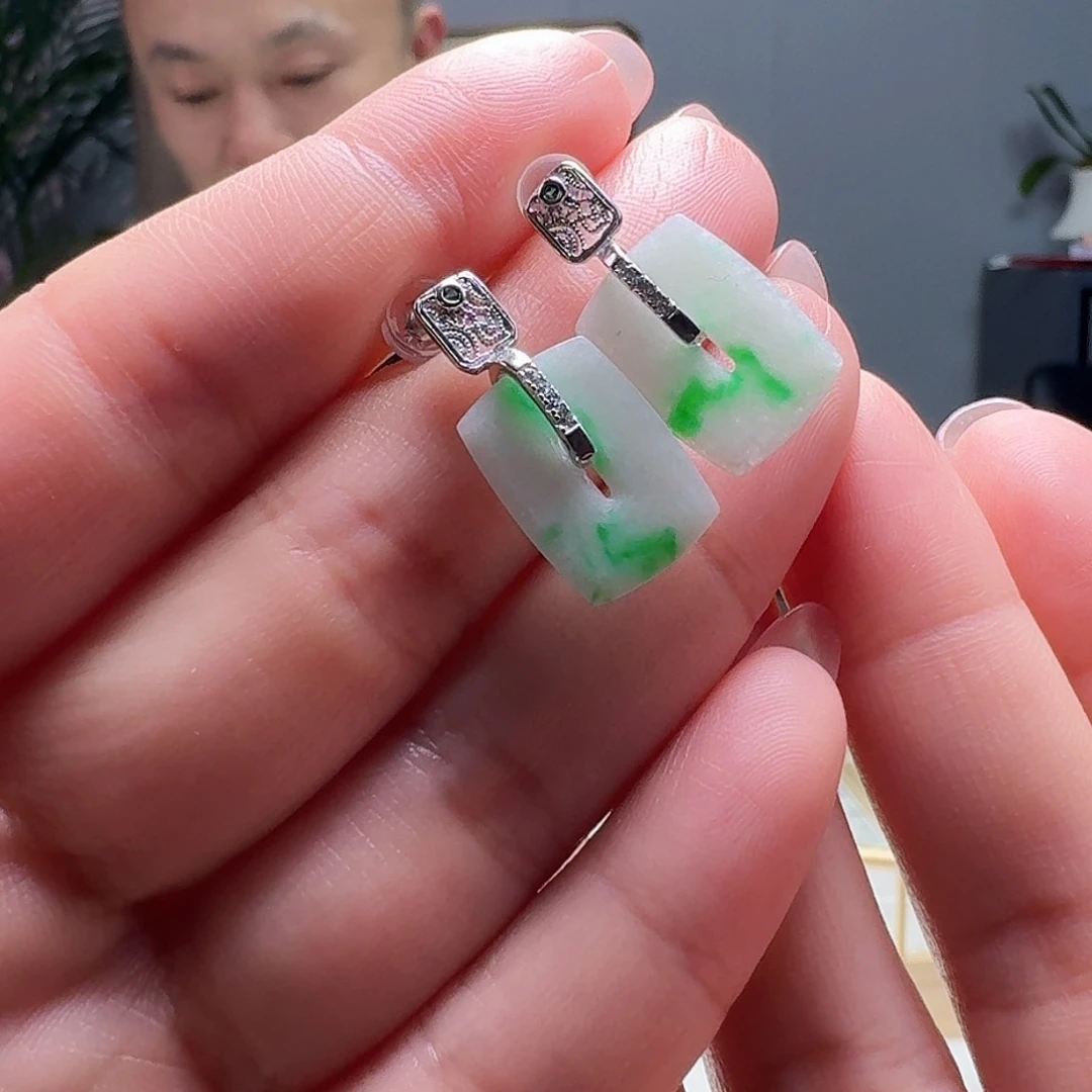 翡翠耳饰银S925镶嵌天然