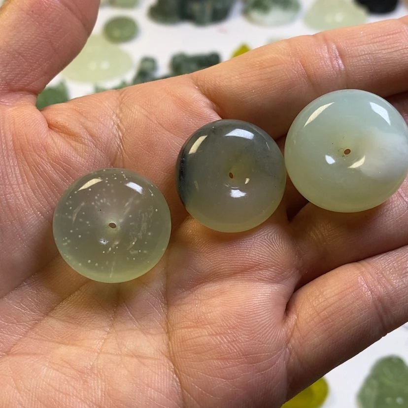 【闪购商品】蛇纹石玉颈饰未镶嵌慧*