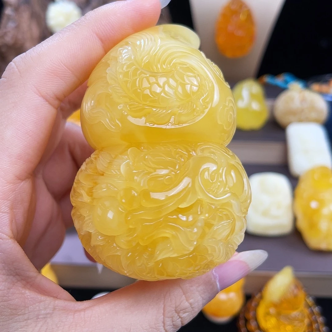 琥珀未镶嵌珠宝奇石