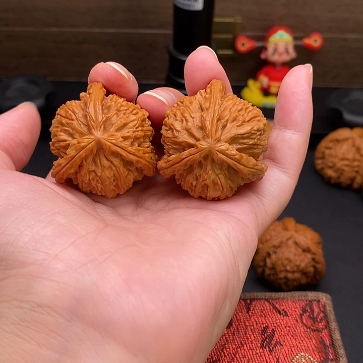 后***觉把件文玩核桃白奔