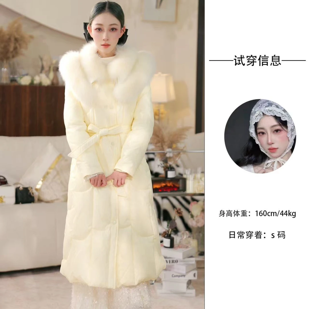 狐狸毛长款收腰圆领加厚款冬季娃娃领修身白鸭绒875