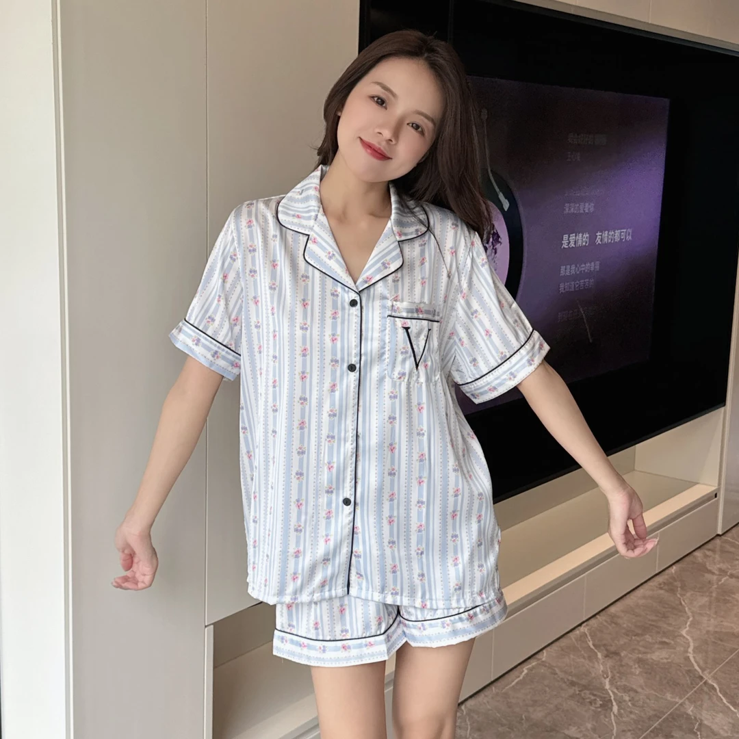 2025xia夏季新款蓝色条纹碎花高级感冰丝睡衣女短袖两件套