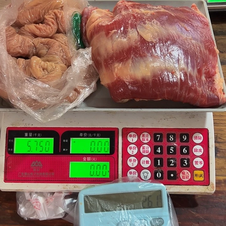 广西土耕马马肉、送马油沙姜小米辣12个月中国大陆