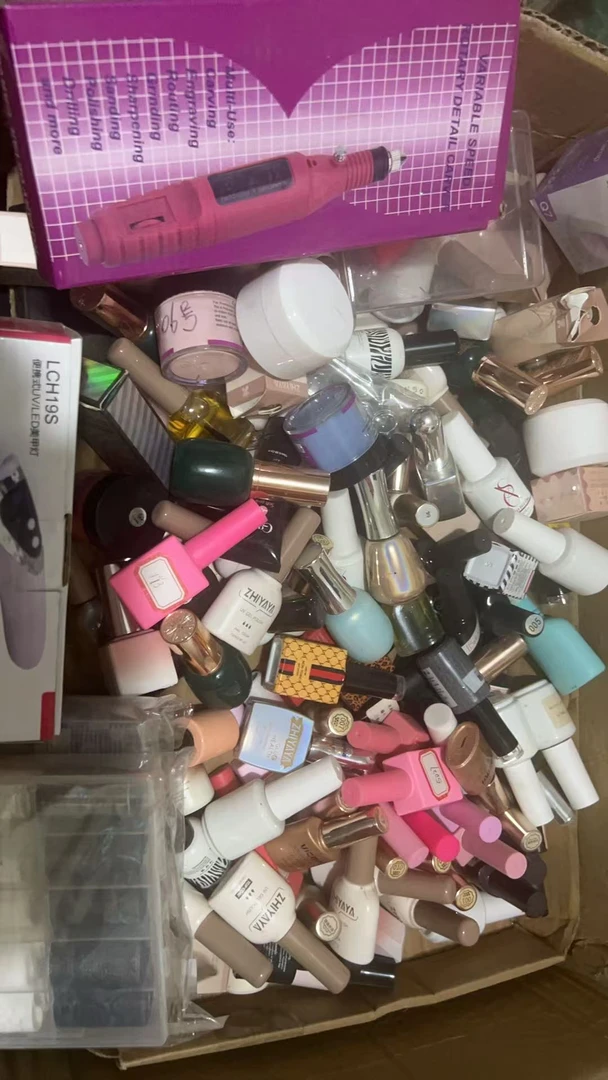 美甲产品甲油胶钻饰卡通混合装