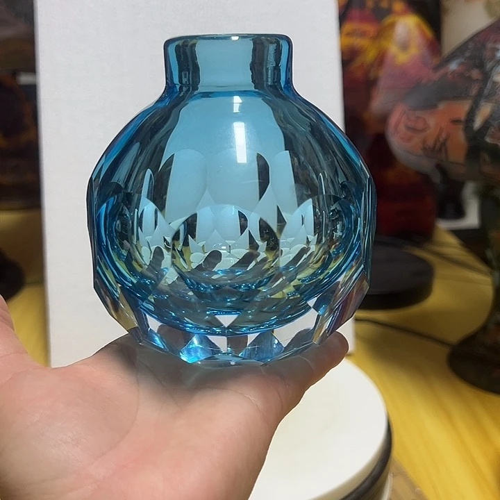 琉璃手工艺品冰兰色凹面切割面花瓶花器高12口2.5