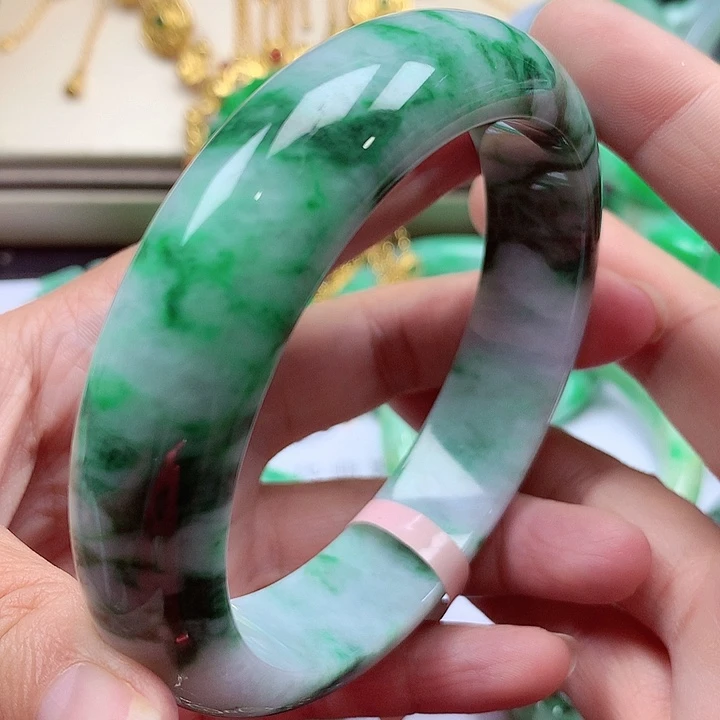 未镶嵌手镯翡翠爱***！翡翠