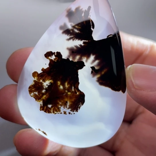 玛瑙/玉髓颈饰未镶嵌海**彩