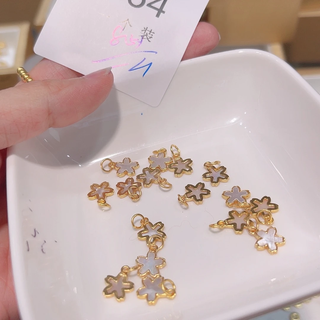 水晶珠宝半成品银S925镀金镶嵌64 。