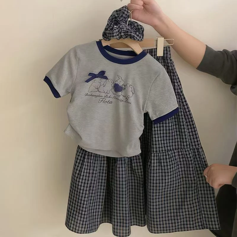 【热卖】女童夏装套装新款时尚女孩洋气短袖格子半身裙两件套休闲潮