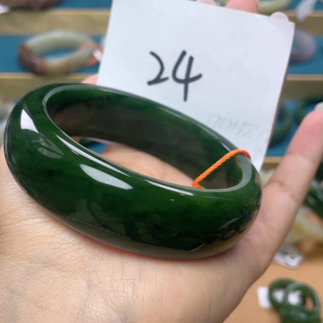 未镶嵌手镯和田玉圈口63