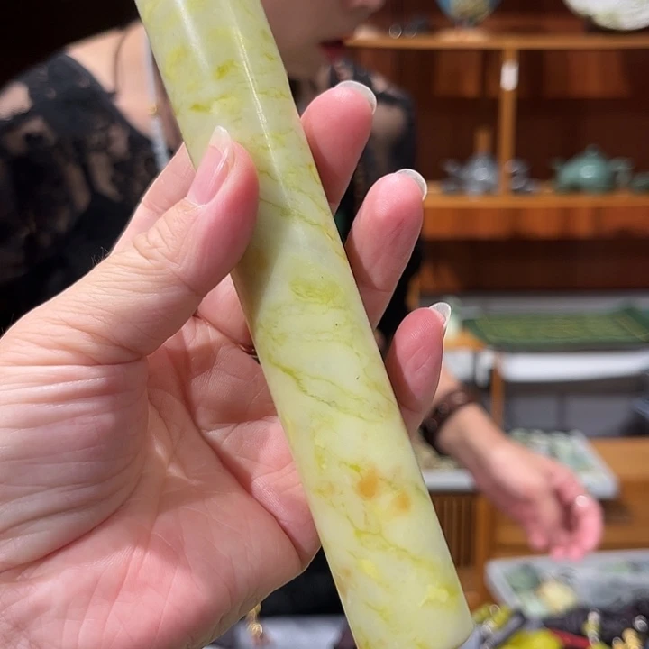 未镶嵌岫玉毛衣链
