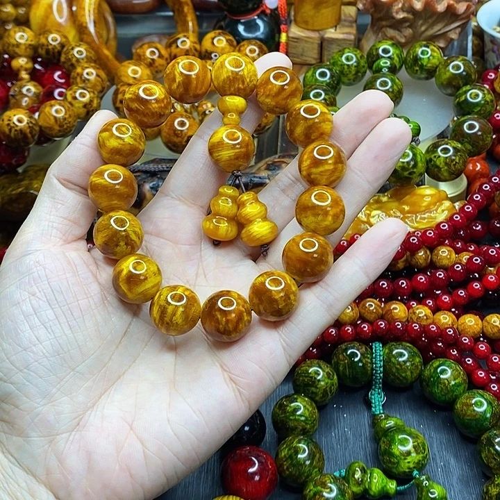 松木琥珀木文玩手串