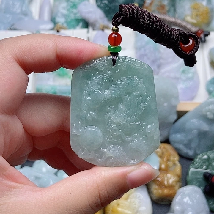 翡翠未镶嵌吊坠(不含链)翡翠