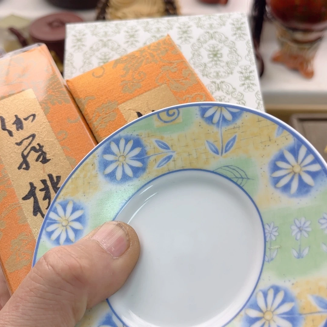 瓷片?**?啊啊啊啊啊啊啊啊啊啊啊啊啊